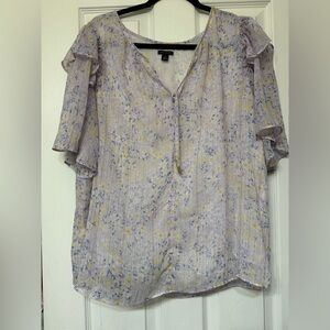 Ann Taylor Lavender and Yellow Floral Ruffle sleeve Blouse with gold shimmer